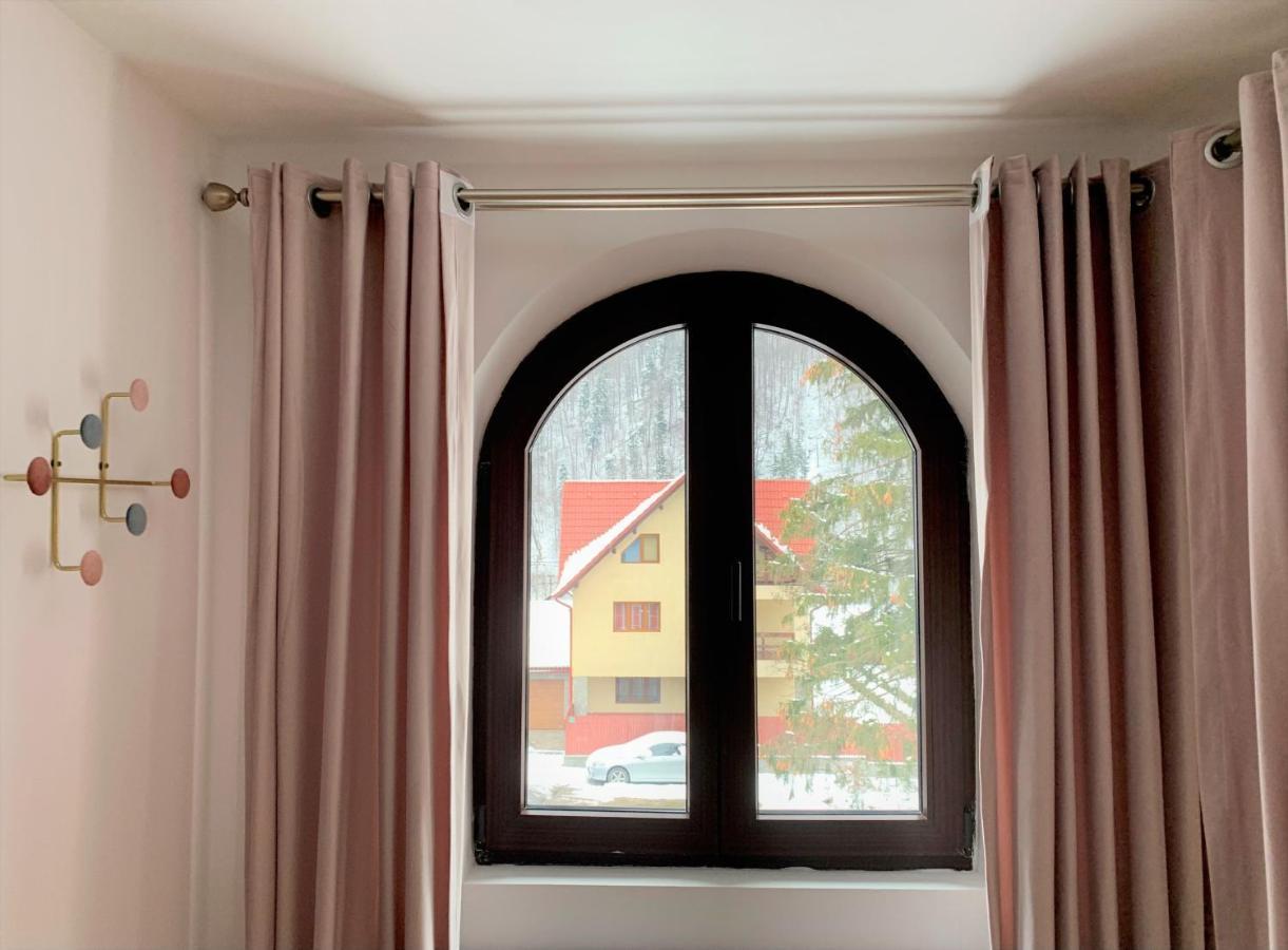 Holiday Home In Sinaia Exteriör bild
